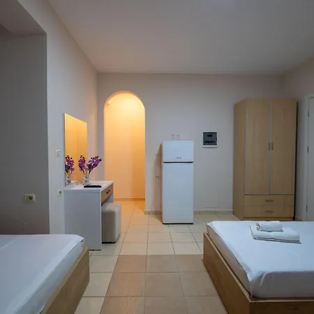 Twins Guest house *