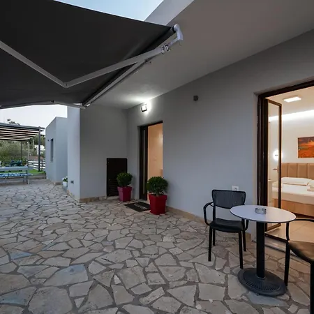 Guest house Twins Ksamil