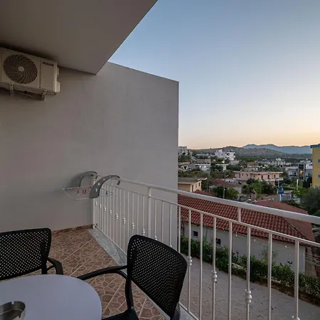 Twins Maison d'hôtes Ksamil